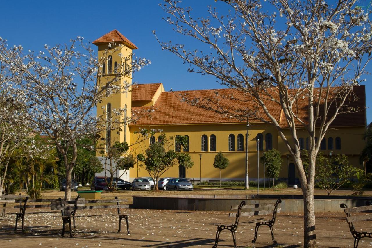 Chale Bosque Do Barreiro Βίλα Araxá Εξωτερικό φωτογραφία